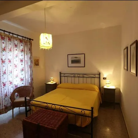 Casa vacanze Da Marco Borgo Civita - Id 6678 *
